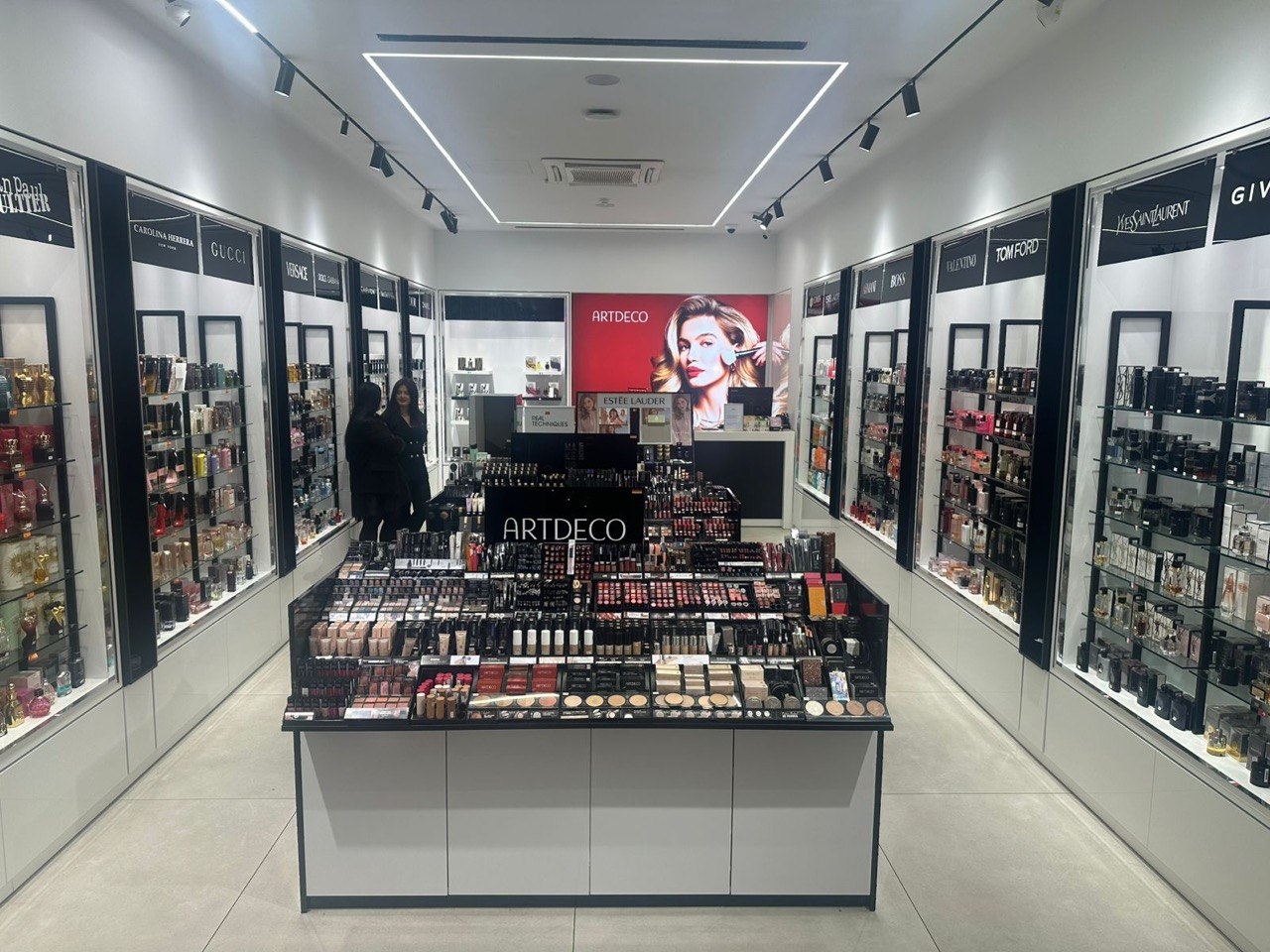 MMA Cosmetics Albi Mall Prishtinë