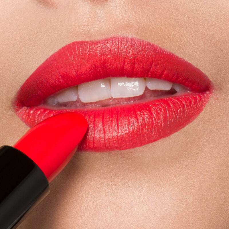 Artdeco Perfect Mat Lipstick thumbnail 3