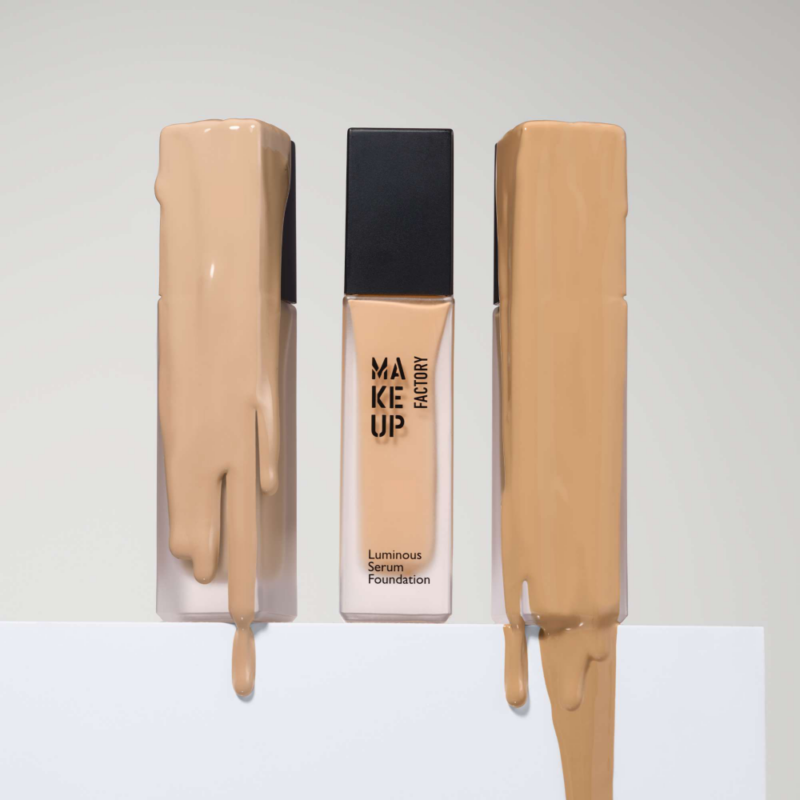 Make Up Factory Luminous Serum Foundation thumbnail 2